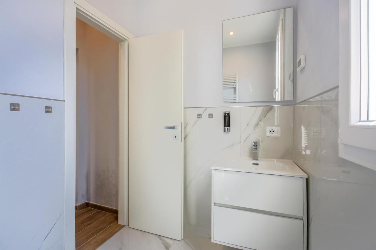 Versilia Mia - Beach At 8Min By Walk! New Rooms! Air Condition! Viareggio Esterno foto